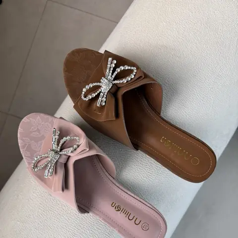 Aria slippers 