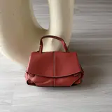 Clay red